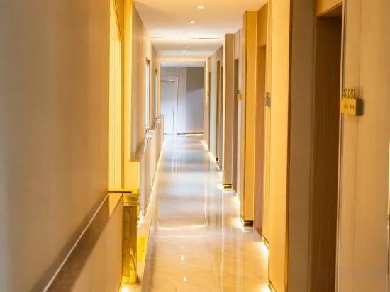 Сямынь: Super 8 Hotel Xiamen Tong'an Zhonglou