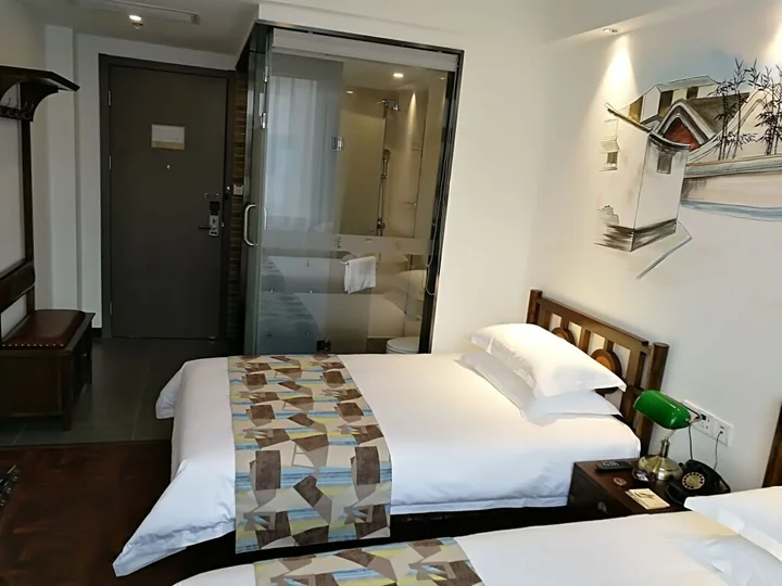 Пекин: Nostalgia Hotel Near Beijing Panjiayuan Antique Market