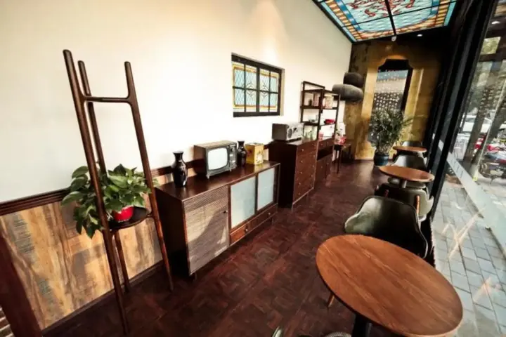 Пекин: Nostalgia Hotel Near Beijing Panjiayuan Antique Market
