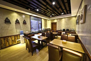 Пекин: Nostalgia Hotel Near Beijing Panjiayuan Antique Market