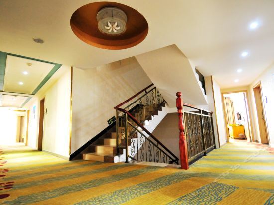 Гуйлинь: Landscape Vientiane Hotel (Guilin Railway Station Vientiane City Branch)