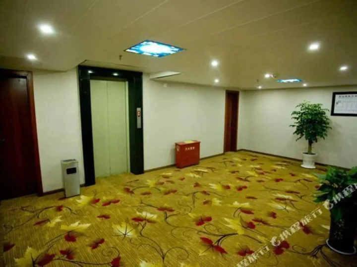 Ичан: Qing Jiang Garden Hotel