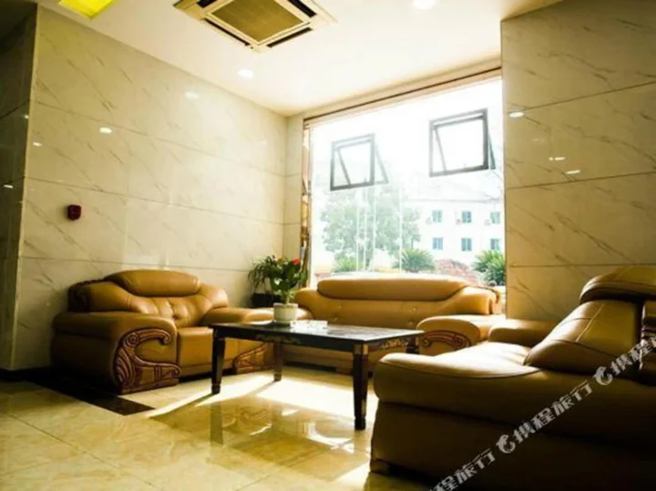 Ичан: Qing Jiang Garden Hotel