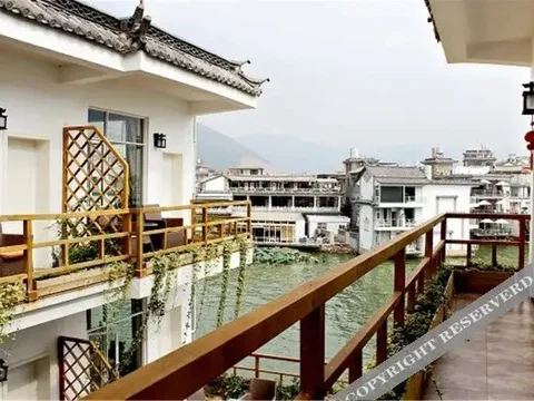 Дали: Shuanglang Town Panshi Inn.