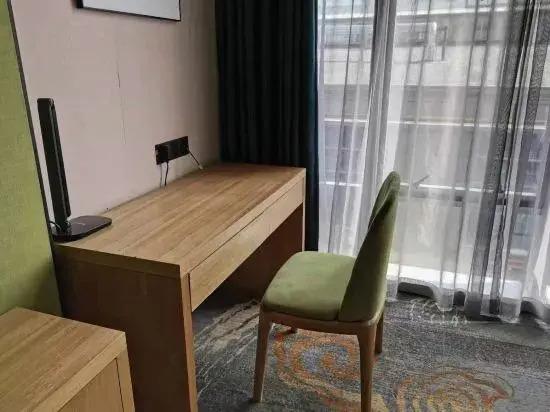 Чжэнчжоу: Antai Light Luxury Hotel