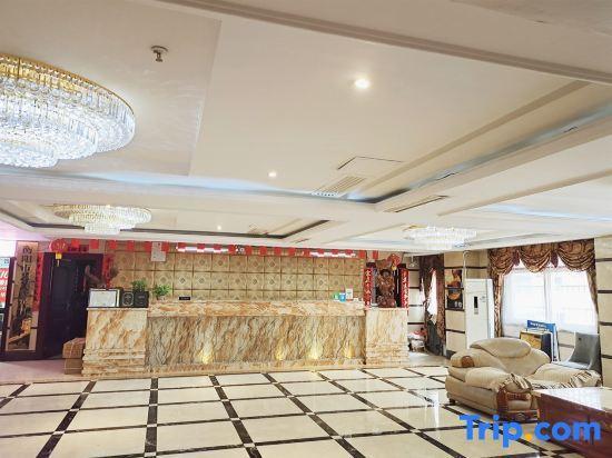 Хэнъян: Yangguang Hotel