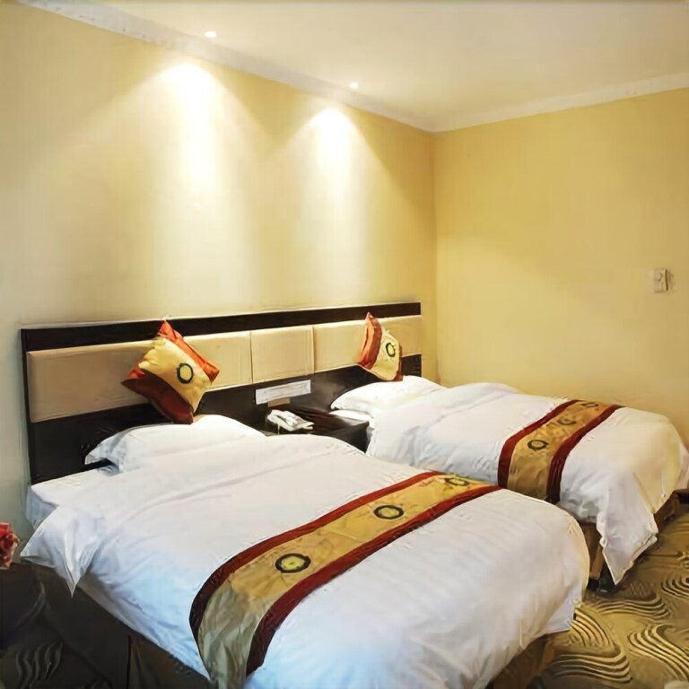 Чжаоцин: New Lido Hotel