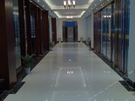 Чжэнчжоу: Huazhu Business Hotel
