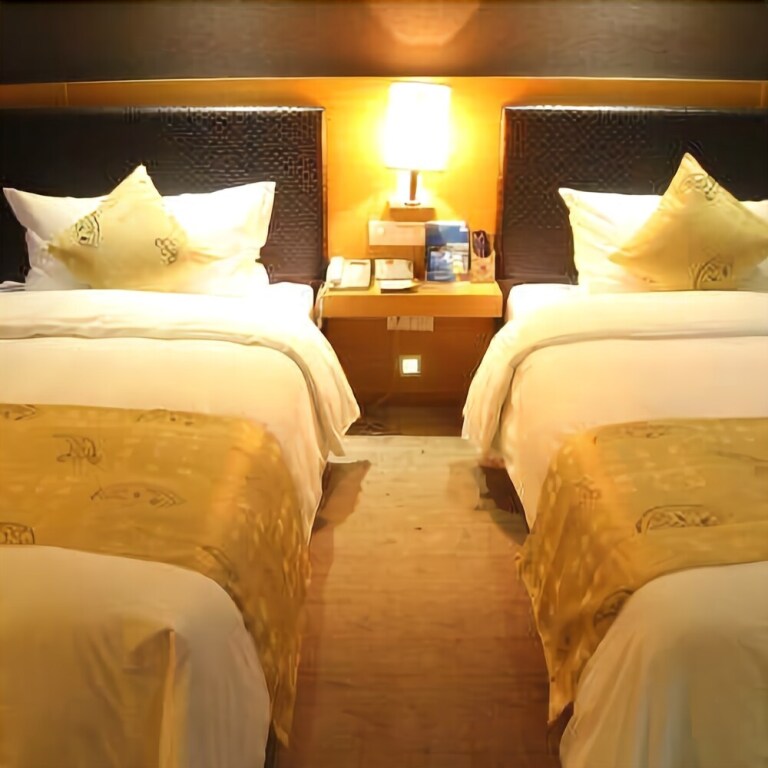 Джиангме: Jingnian Hotel