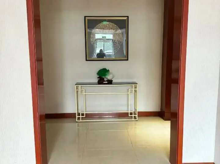 Цзиньчжун: Zuoquan Dongdu Liyuan International Hotel