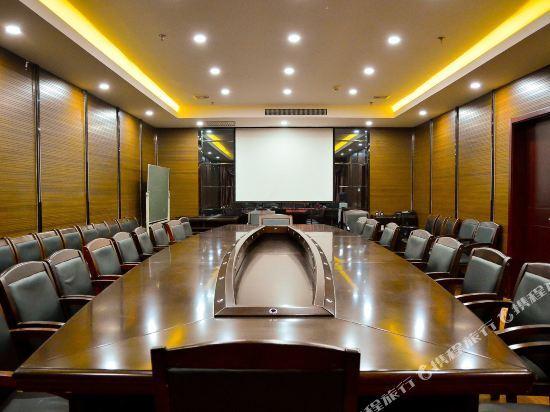 Цанчжоу: Tang Dynasty Business Hotel (Cangzhou Central Hospital No.2 Middle School Branch)