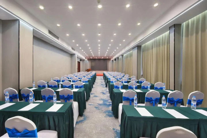 Гуйлинь: Hua Mansion Heng Da Square