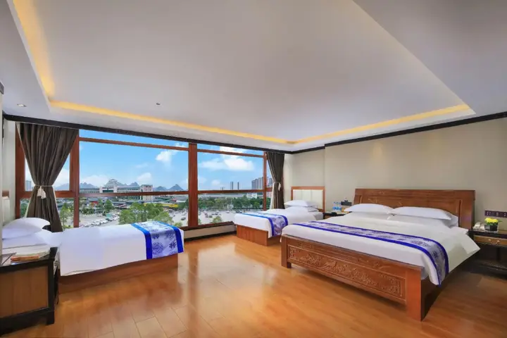 Гуйлинь: Hua Mansion Heng Da Square