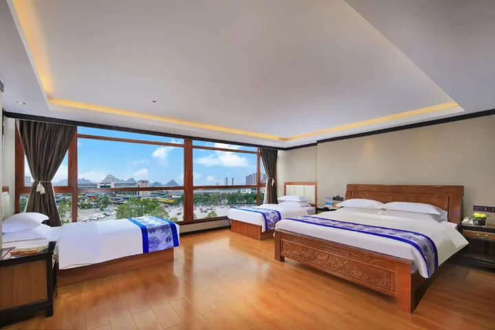 Гуйлинь: Hua Mansion Heng Da Square