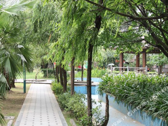 Лунъянь: Lijing Holiday Hotel