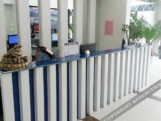 carousel image 0