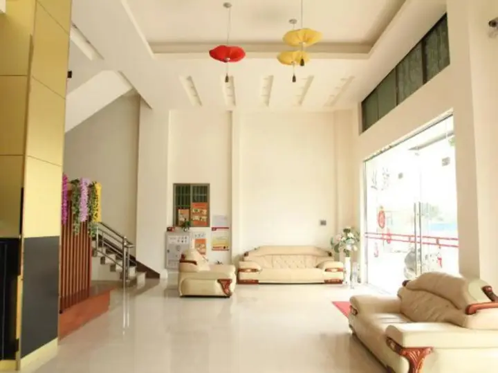 Джиангме: Boyuan Hotel