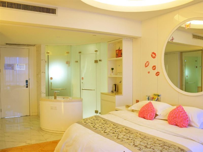 Ордос: Yifeng Hotel