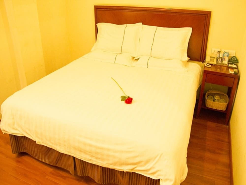 Вэйфан: GreenTree Inn Weifang Wanda Plaza Yuhe Road Express Hotel