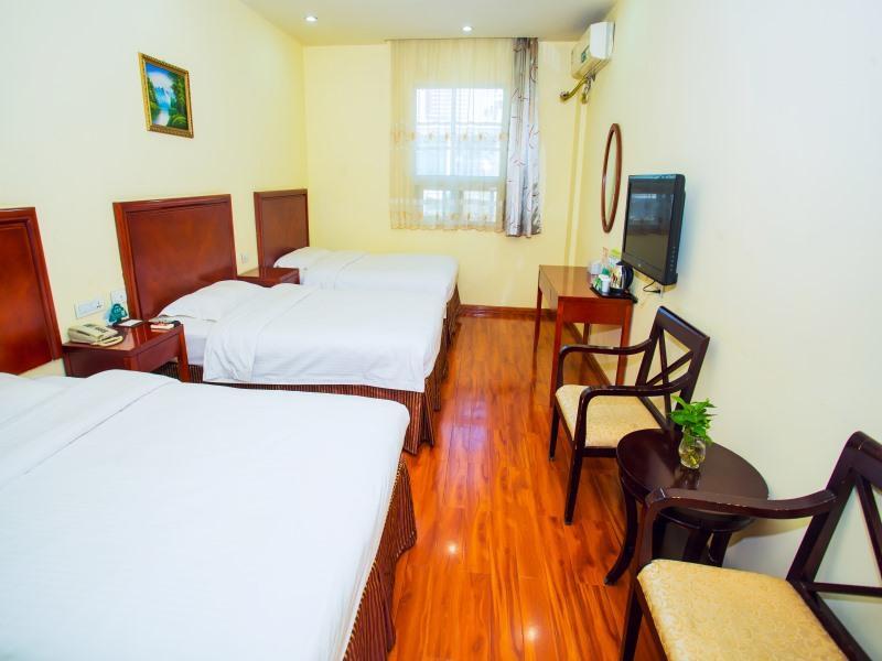 Вэйфан: GreenTree Inn Weifang Wanda Plaza Yuhe Road Express Hotel