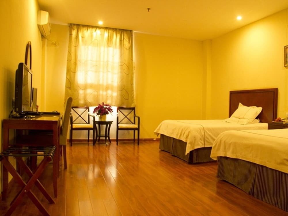 Вэйфан: GreenTree Inn Weifang Wanda Plaza Yuhe Road Express Hotel