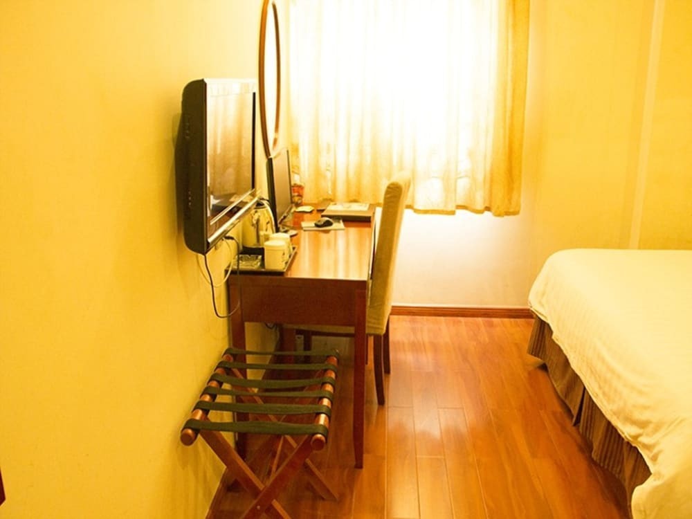 Вэйфан: GreenTree Inn Weifang Wanda Plaza Yuhe Road Express Hotel
