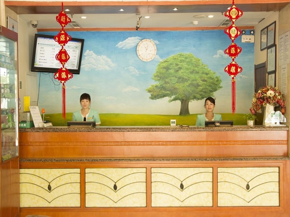 Вэйфан: GreenTree Inn Weifang Wanda Plaza Yuhe Road Express Hotel