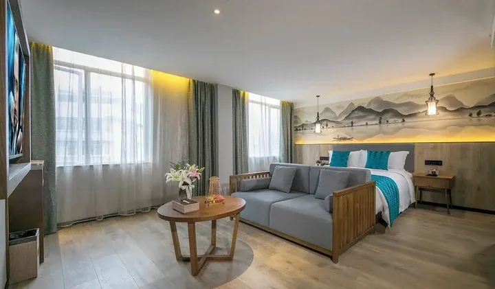 Чунцин: Mehood Lestie International Hotel Chongqing Yuzhong Lianglukou Metro Branch