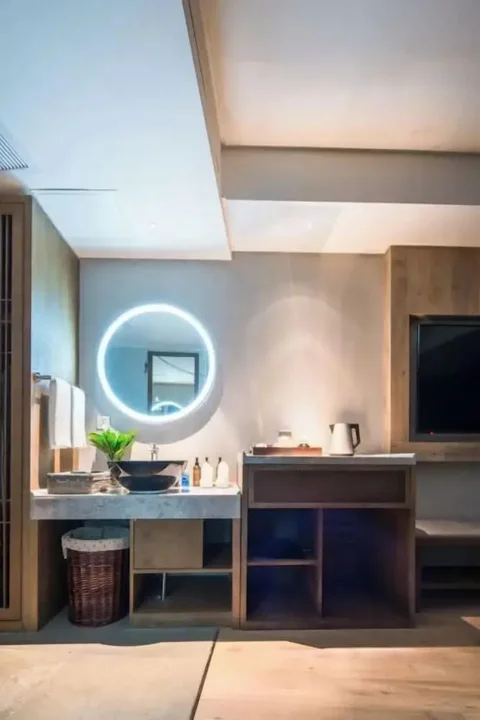 Чунцин: Mehood Lestie International Hotel Chongqing Yuzhong Lianglukou Metro Branch