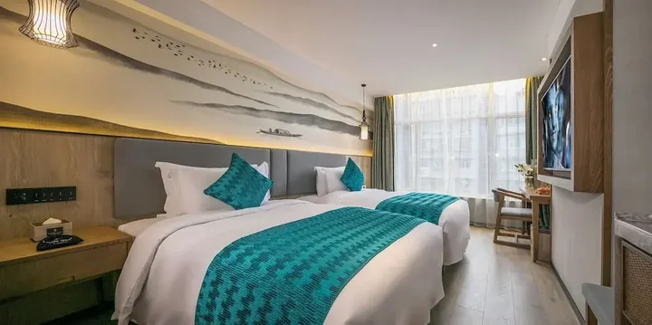 Чунцин: Mehood Lestie International Hotel Chongqing Yuzhong Lianglukou Metro Branch