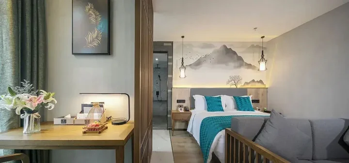 Чунцин: Mehood Lestie International Hotel Chongqing Yuzhong Lianglukou Metro Branch