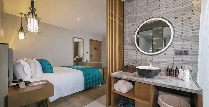 Чунцин: Mehood Lestie International Hotel Chongqing Yuzhong Lianglukou Metro Branch