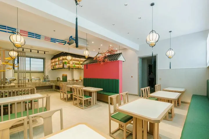 Пинсян: Rezen Laizhu Hotel (Lianhua)
