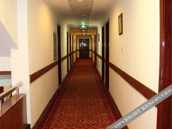 Циндао: Taidong Hotel