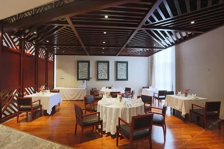 Наньнин: Nanning Wuxiang Resort