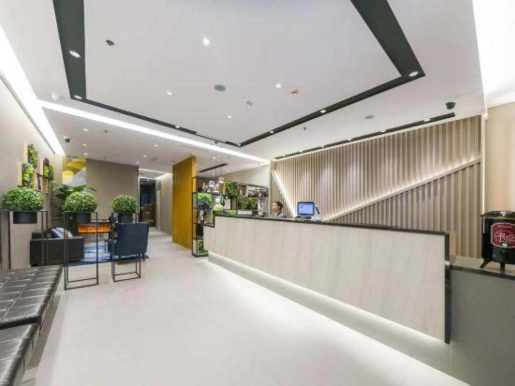 Наньтун: Home Inn Tongbai Yun Hotel (Nantong Youth Middle Road Sports Park)