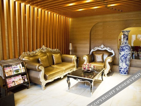 Хэйхэ: St. Petersburg Business Club