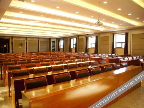 Хэйхэ: St. Petersburg Business Club