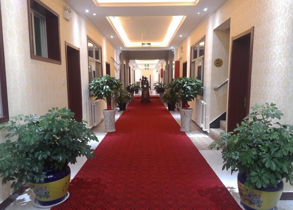Сяньян: Jin Bai He Business Hotel