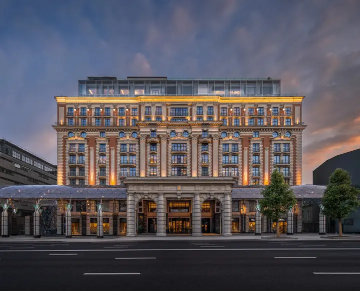 Москва: Отель Карлтон Москва