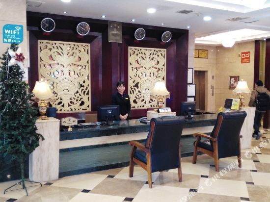 Наньчун: Changqing Hotel