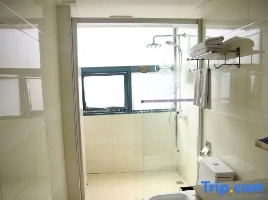 Хуайхуа: Ziteng Hotel