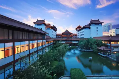 Яньчэн: Maison New Century Hotel Yingzhou Yancheng