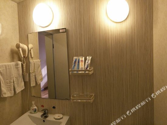 Цзинин: Grace Inn Sishui
