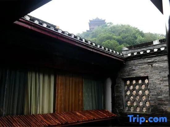 Чжэньцзян: Xijin Inn