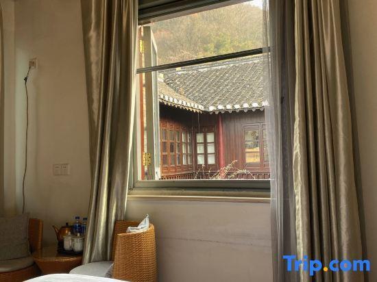 Чжэньцзян: Xijin Inn
