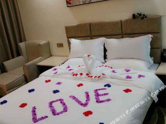 Чжэнчжоу: Jingrong Business Hotel