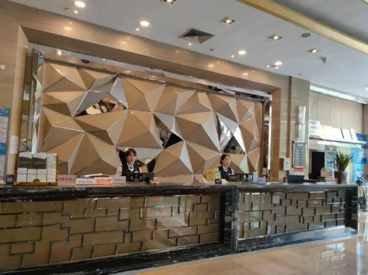 Вэйнань: Hancheng International Hotel