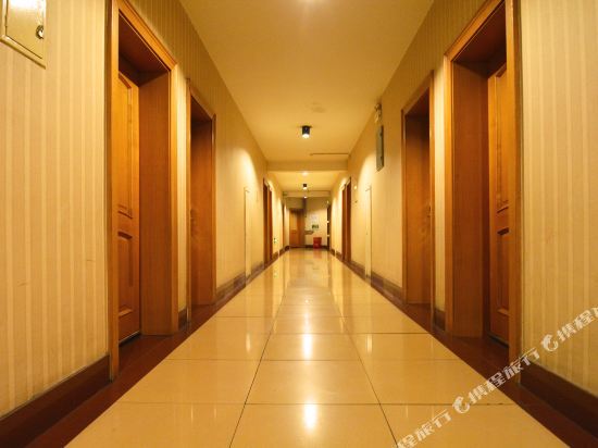 Харбин: Lvshen Business Hotel