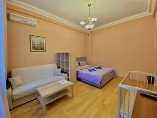 Москва: Апартаменты с балконом и видом на Московский Кремль